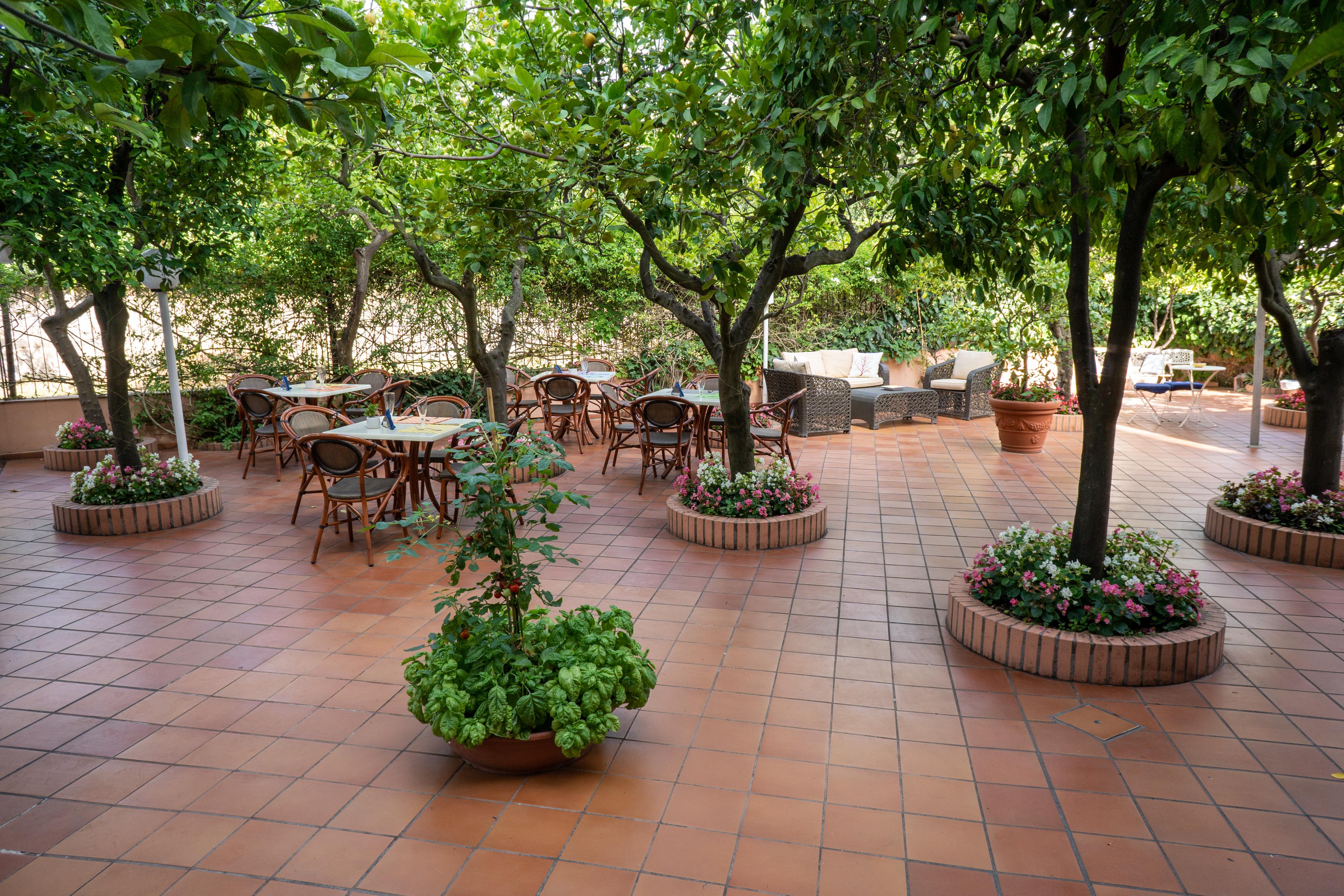 Boutique Hotel Regina Sorrento Bagian luar foto