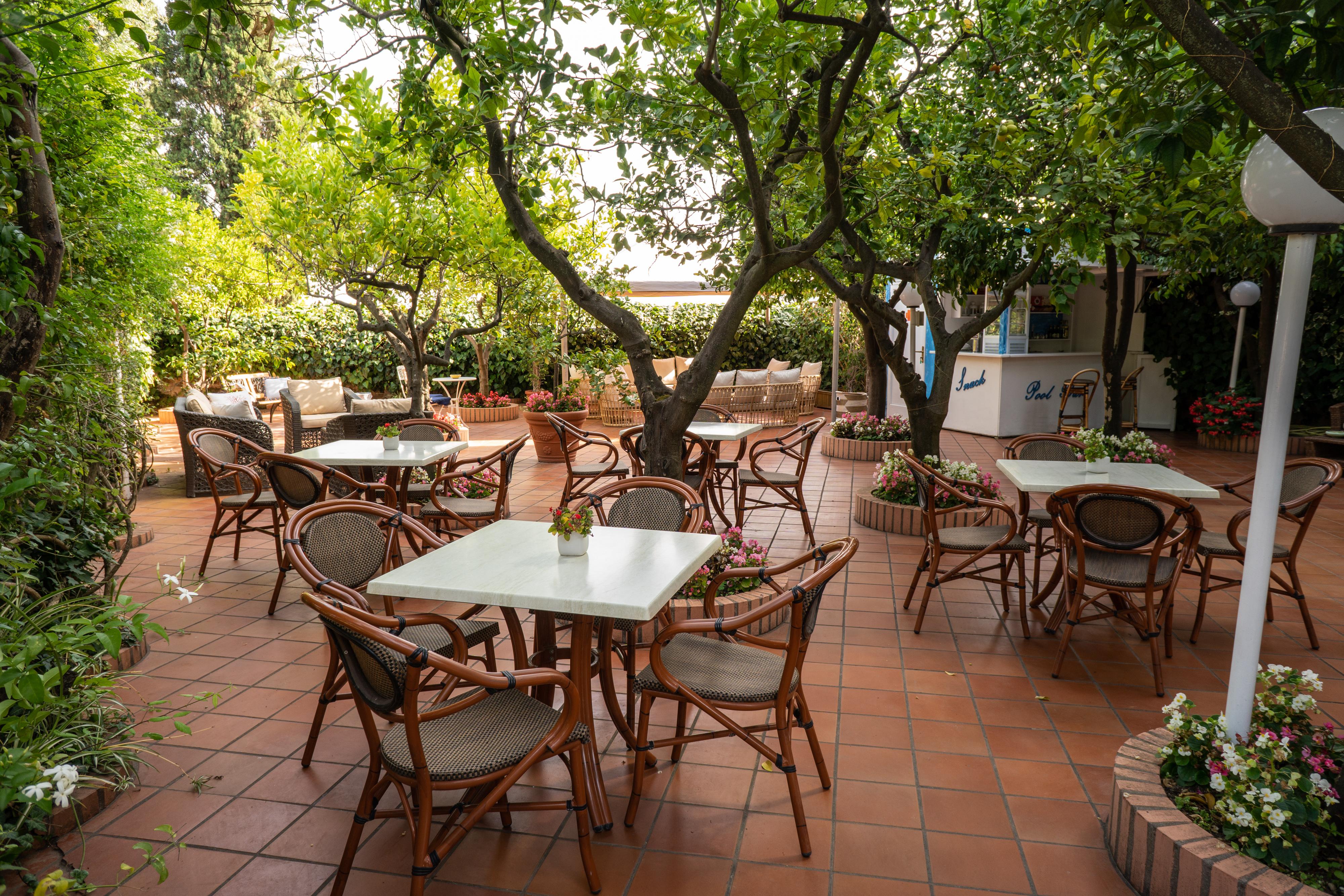 Boutique Hotel Regina Sorrento Bagian luar foto