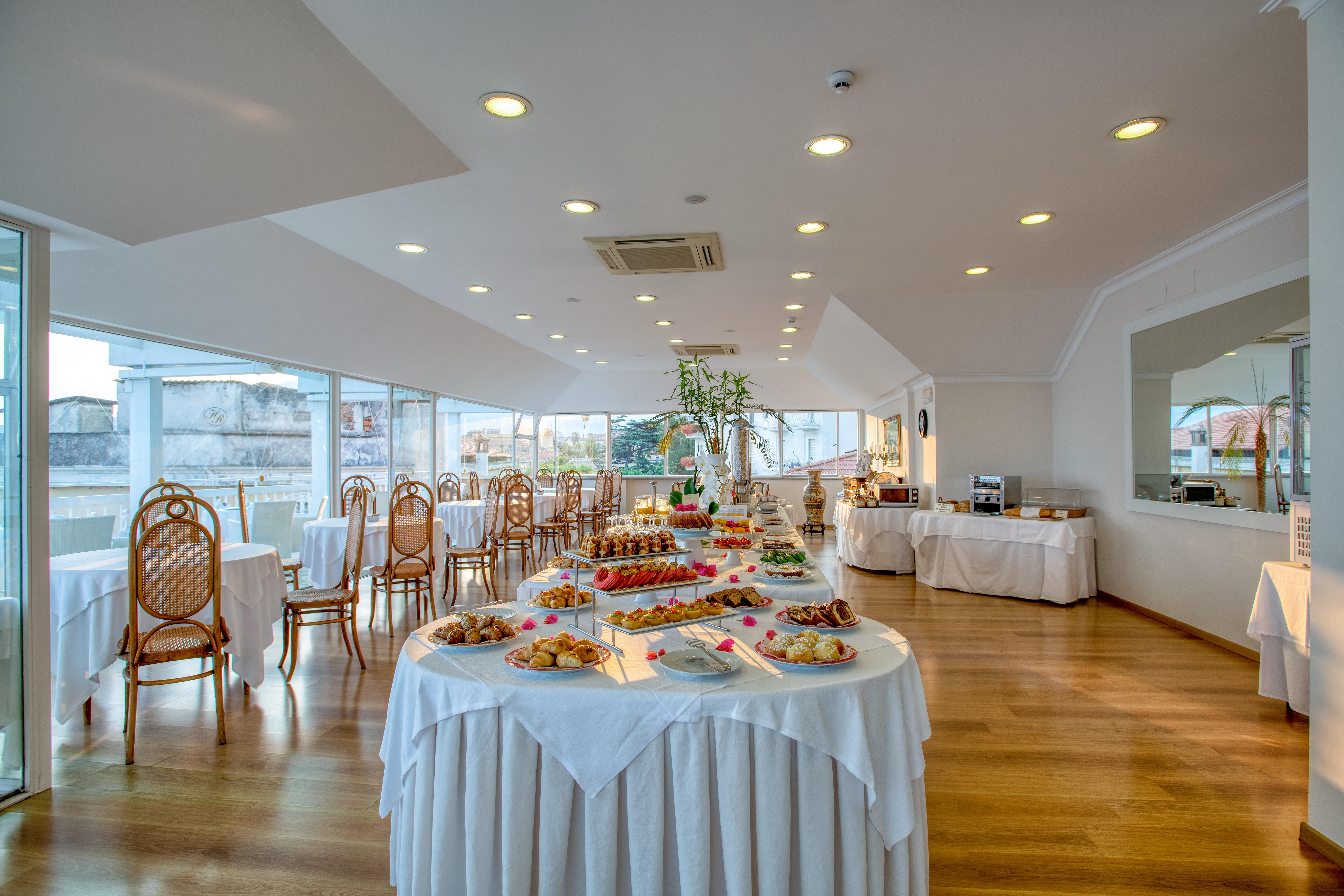 Boutique Hotel Regina Sorrento Bagian luar foto
